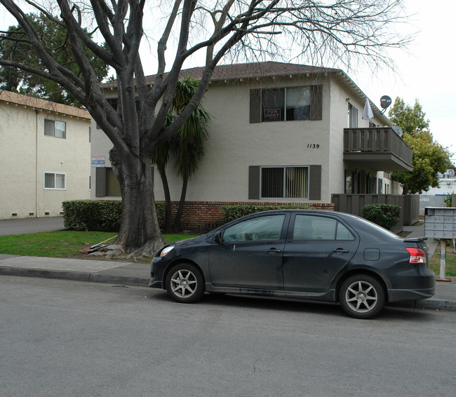 1139 Ayala Dr in Sunnyvale, CA - Building Photo - Building Photo