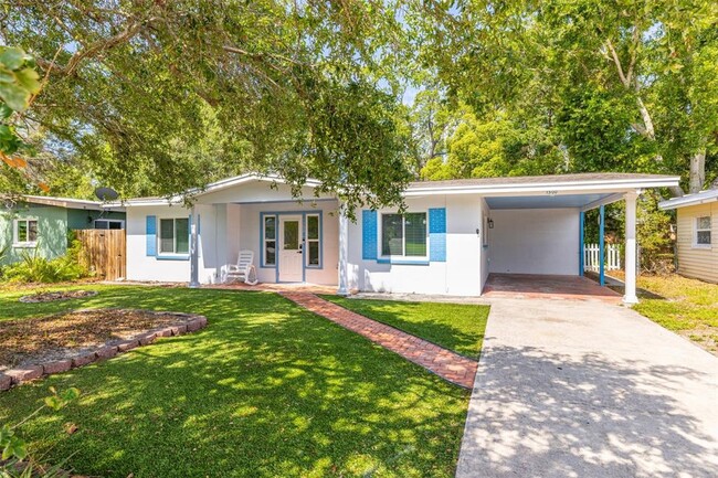 1500 San Mateo Dr
