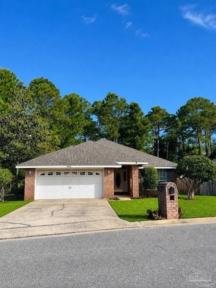4966 Berkeley Forest Blvd