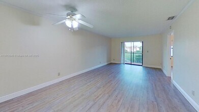 7406 Woodmont Terrace in Tamarac, FL - Building Photo - Building Photo
