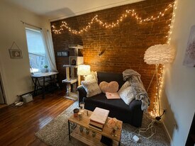 846 Huntington Ave, Unit 3 in Boston, MA - Building Photo