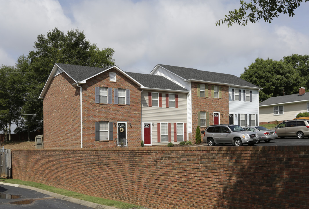 1150 Lawson St in Spartanburg, SC - Building Photo