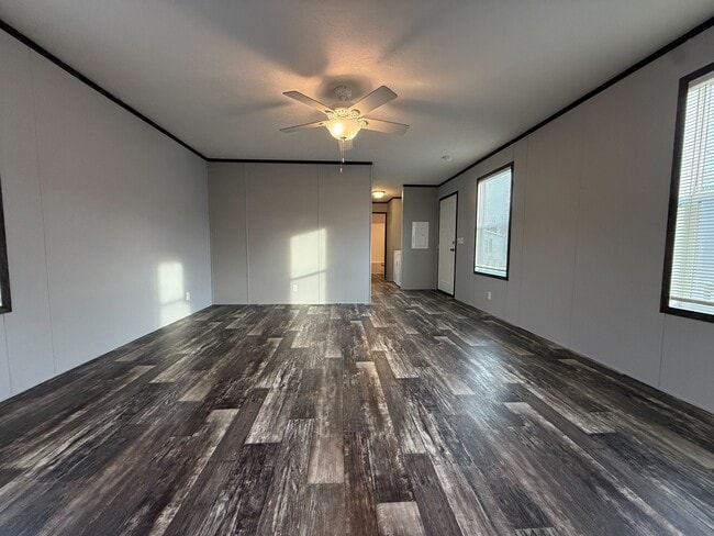 11987 Springbrook Ct in Romeo, MI - Foto de edificio - Building Photo