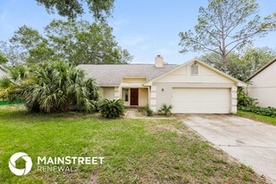 2767 Silver Ridge Dr in Orlando, FL - Building Photo