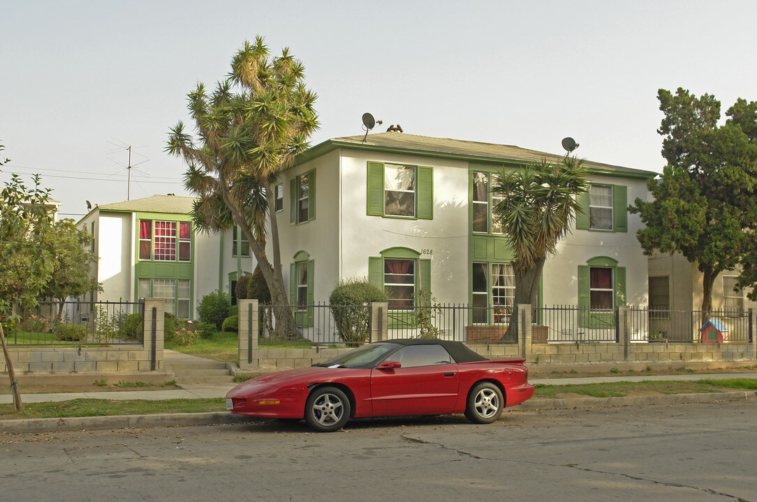 1624-1628 S St Andrews Pl in Los Angeles, CA - Foto de edificio