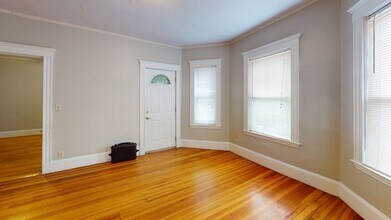 8 Olmstead St in Boston, MA - Building Photo - Building Photo