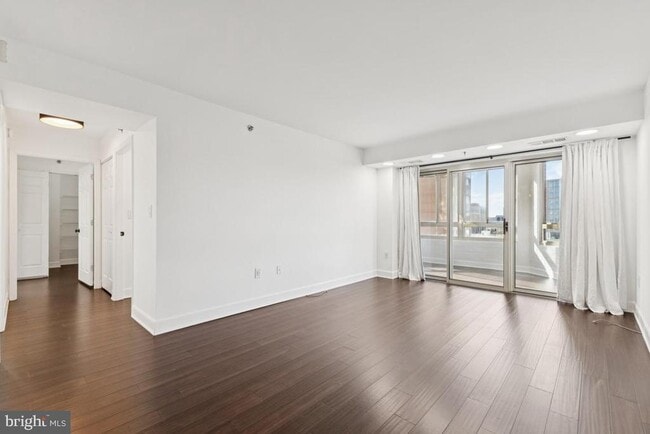 property at 2151 Jamieson Ave