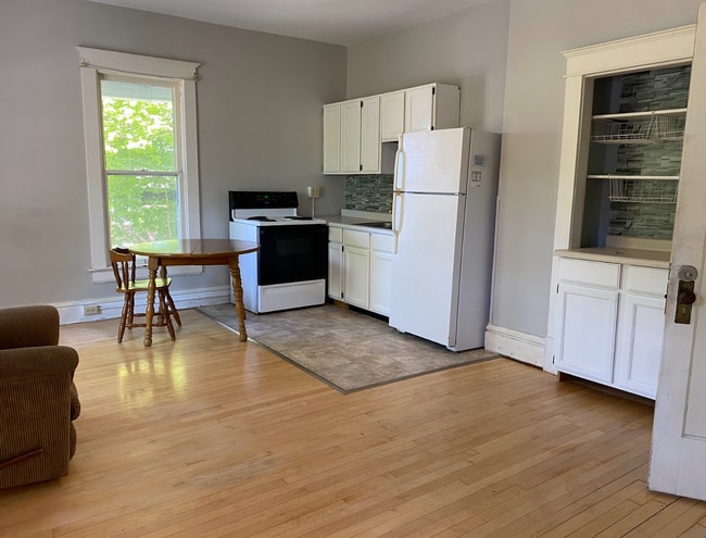 property at 411 Dodge St