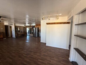 8221 S Taylor Ln in Tucson, AZ - Building Photo - Building Photo