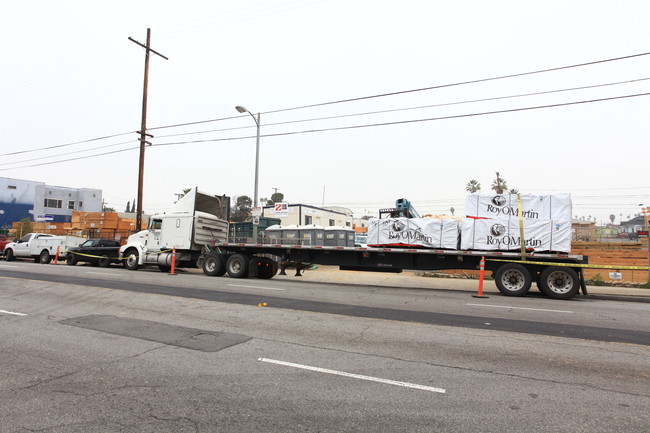 The Whittier in Los Angeles, CA - Building Photo - Building Photo