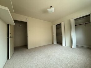 7610 Burning Hills Dr in Houston, TX - Building Photo - Building Photo