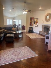 9208 Trenton Ave in Lubbock, TX - Building Photo - Building Photo