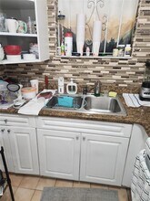 2498 SW 17th Ave, Unit 4209 in Miami, FL - Foto de edificio - Building Photo