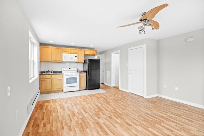 1554 Beverly Rd-Unit -2F in Philadelphia, PA - Building Photo - Building Photo