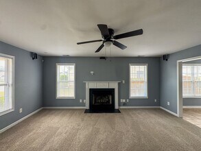 1209 Snowy Egret Dr in Fayetteville, NC - Building Photo - Building Photo