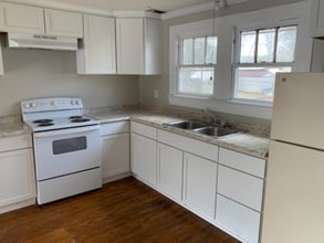 911 E Ash St in Crowley, LA - Building Photo - Building Photo