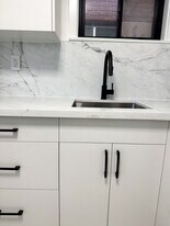 8 Carrington Av in Toronto, ON - Building Photo