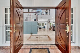 2516 San Domingo St in Coral Gables, FL - Building Photo - Building Photo