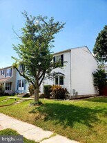 16 Craftsman Ct in Reisterstown, MD - Building Photo