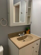 2315 Coolidge Rd in Fort Pierce, FL - Foto de edificio - Building Photo