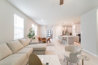 17542 Rosette Grass Dr in The Woodlands, TX - Building Photo - Building Photo