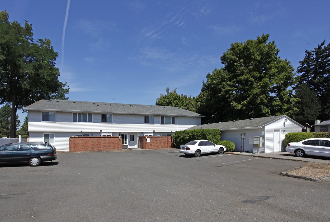 Concord Plaza in Portland, OR - Foto de edificio