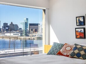 2600 Ave Pierre-Dupuy in Montréal, QC - Building Photo - Building Photo