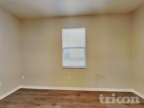 19706 Timberbluff Dr in Land O Lakes, FL - Building Photo - Building Photo