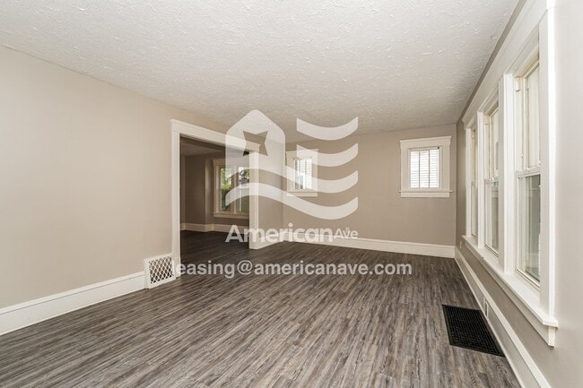 1247 Hoover Pl NW in Canton, OH - Building Photo - Building Photo