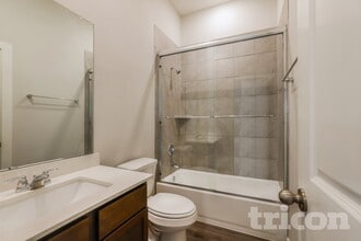 2414 Foster Hl Rd in Richmond, TX - Building Photo - Building Photo