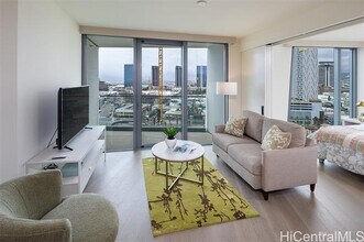 1000 Auahi St in Honolulu, HI - Foto de edificio - Building Photo