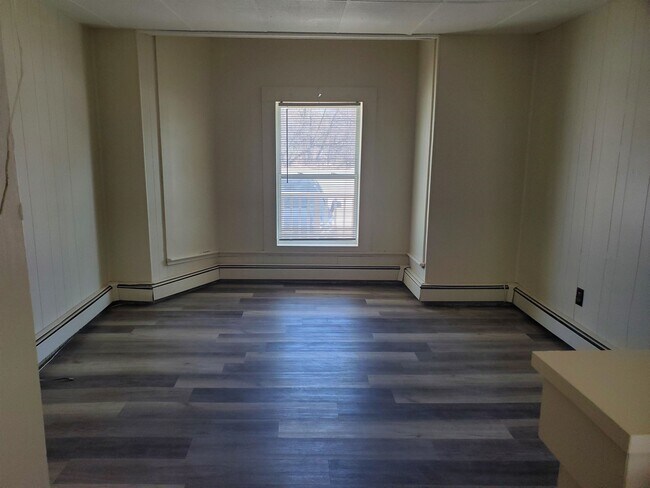 2733 Dartmouth College Hwy-Unit -1 in Haverhill, NH - Building Photo - Building Photo