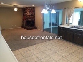 3100 Edgewood Ct in Carterville, IL - Building Photo - Building Photo