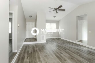 7422 Norman Island Dr in Cornelius, NC - Building Photo - Building Photo