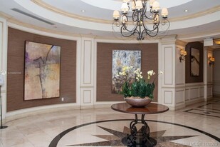 1805 Ponce de Leon Blvd, Unit 523 in Coral Gables, FL - Building Photo