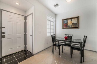 1012 Dusty Creek St in Las Vegas, NV - Building Photo - Building Photo