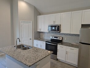 11442 Underwood St in Willis, TX - Building Photo - Building Photo