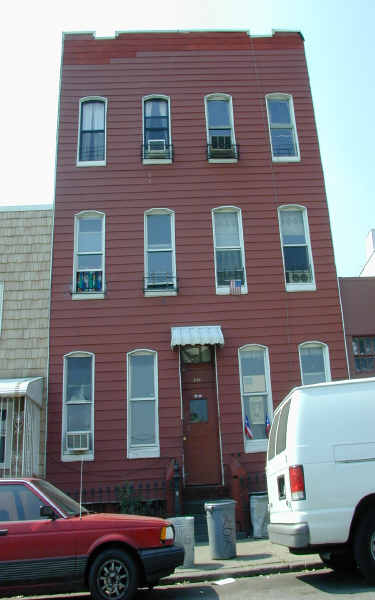 262 Stagg St in Brooklyn, NY - Building Photo