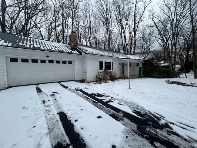 property at 643 Wiltshire Dr