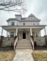 67 Pleasant St, Unit Unit 3 in Weymouth, MA - Building Photo