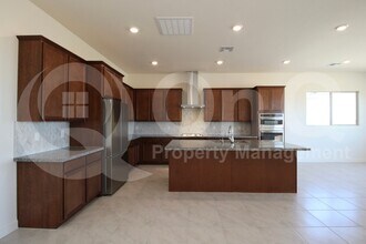 826 Golden Ore Pass in Apache Junction, AZ - Building Photo - Building Photo
