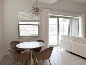 10799 Royal Cypress Way in Orlando, FL - Building Photo - Building Photo