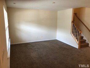 7938 Averette Hill Dr in Raleigh, NC - Building Photo - Building Photo