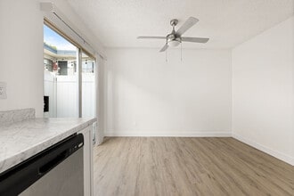 State in San Diego, CA - Building Photo - Building Photo