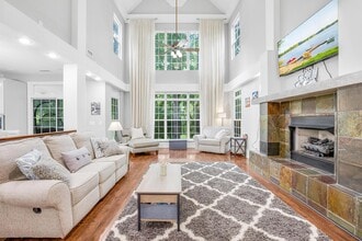 7914 Gilead Rd in Huntersville, NC - Building Photo - Building Photo