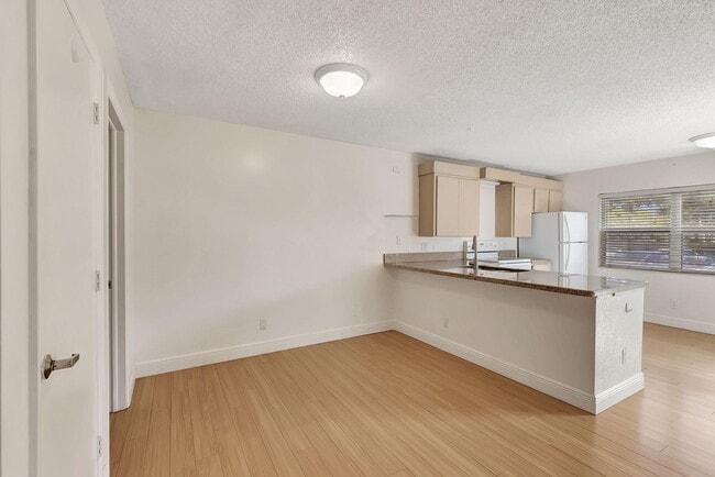 4004 Medford Ct in Boynton Beach, FL - Building Photo - Building Photo
