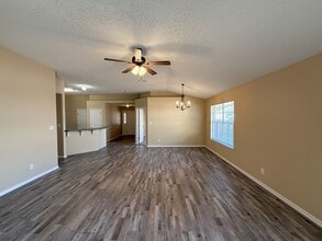 6863 Cedar Ridge Cir in Milton, FL - Building Photo - Building Photo