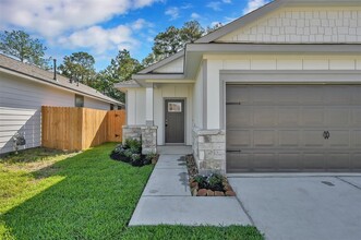 14725 Pinion Ct in Conroe, TX - Building Photo - Building Photo