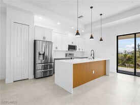 2109 NW 17th Pl in Cape Coral, FL - Building Photo