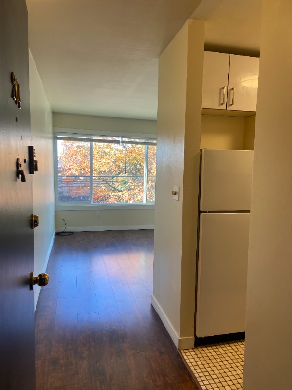 property at 1401 E Harrison St